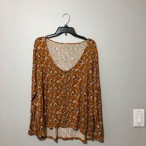 Ae soft and sexy long sleeve blouse sz XL